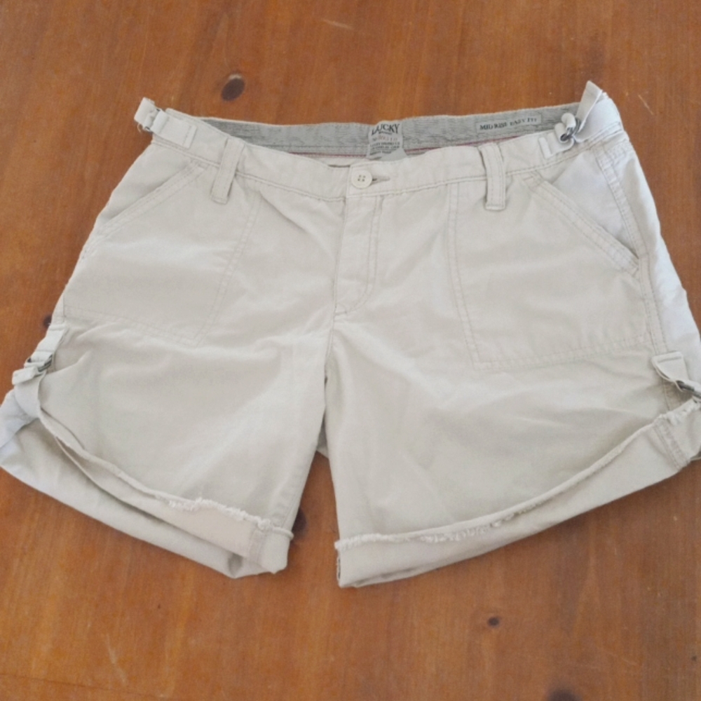 Lucky Brand Y2K Light Tan Khaki Easy Fit Short Size 12